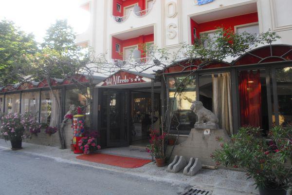 Hotel Alfredo'S ริมินี ภายนอก รูปภาพ